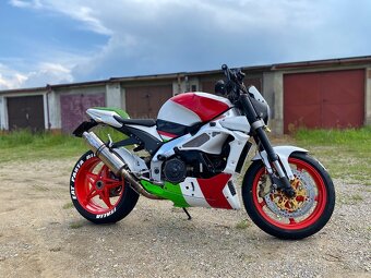 Aprilia RSV1000 V2, custom stavba, 38k najeto - 3