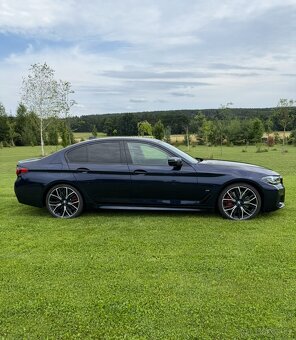BMW Řada 5, M550i, xDrive, ČR, 1. majitel - 3