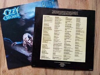 OZZY OSBOURNE - BARK AT THE MOON. - 3