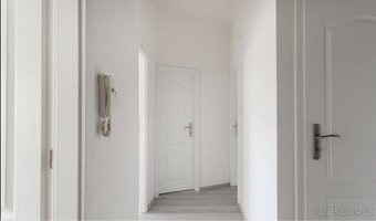 Pronájem bytu 2+kk, 48 m² – Praha 6, Břevnov - 3