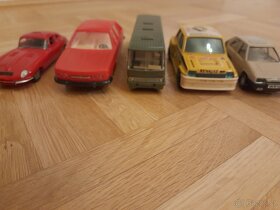 Sběratelská retro autíčka /KDN, KZ SemiIy, Igra, Eselle/ - 3