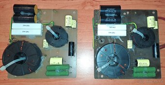 2x reproduktorová výhybka pro MEGATON EM151 asi na 350w - 3