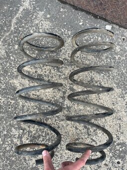 pružiny Toyota Land Cruiser - 3