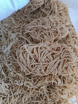 Nudle 20 kg 320 Kč 1 kg 16kc - 3