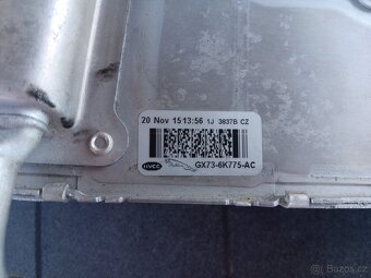 Mezichladič Jaguar F Pace 2.0 - 3