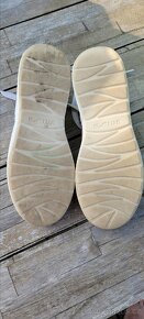 Tenisky Unisa vel. 39 - 3