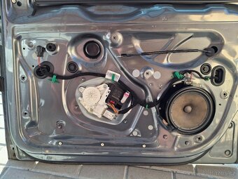 Prodám PP dveře VW Golf VI - 3