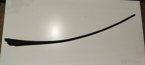 Lišta předního okna Ford s Max, levá - 3