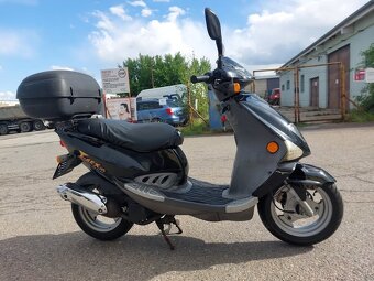 2000 PGO T-REX 125 ccm - 3