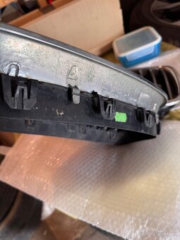 Ledvinky bmw 5 f11 - 3