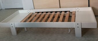 Pěkná dřevěná, dětská rostoucí postel IKEA - 3