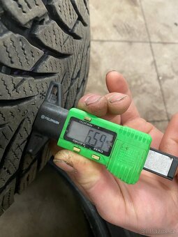 Zimní pneu 235/60R18 NOKIAN WR4 SUV 6,6mm - 3
