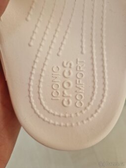 Bílé žabky, pantofle Crocs vel 39 - 3