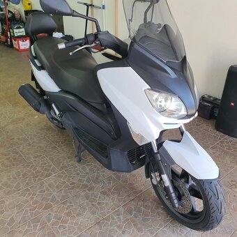 Yamaha X Max 125 - 3