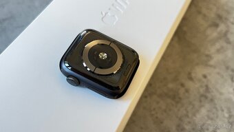 Apple Watch 4, 40 mm - 3