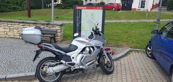 Moto Guzzi Norge 1200 r.v 2007 - 3