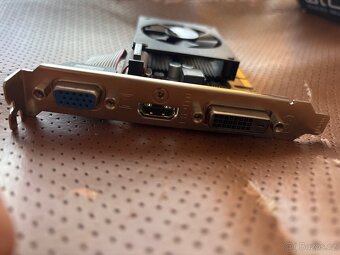 Grafická karta GIGABYTE GEFORCE GT 710 2GB - 3