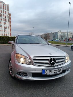 Mercedes - Benz - 3