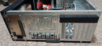 PC na díly s deskou GIGABYTE GA-MA770-UD3 - 3