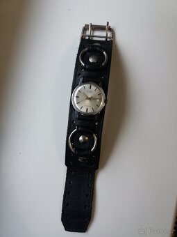 Mechanické hodinky Anker - 3