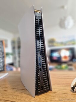 PS5 - NOVÁ, NEPOUŽITÁ - 3