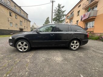 Škoda Octavia Combi 2 - 3