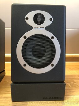 Aktivní monitory M-AUDIO STUDIOPRO3 - 3