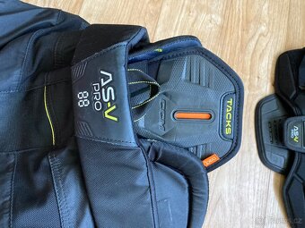 CCM hokejové kalhoty TACKS AS-V ProSR,M - 3