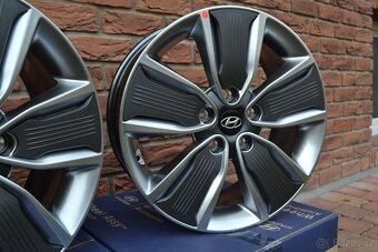 5x114,3 R17 Hliníkové disky Originál HYUNDAI - 3