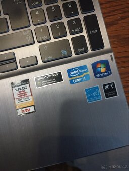 Samsung 700 Z - 3