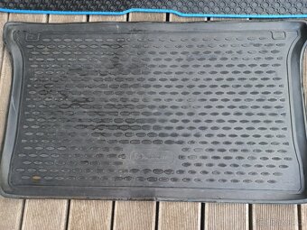 BMW i3 gumové koberečky - 3