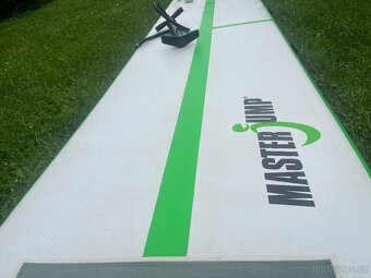Prodám airtrack 4 m – MASTER JUMP + pumpa - 3