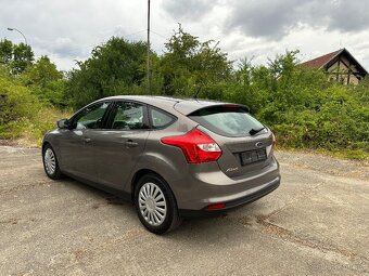 Ford Focus 1,6i 77kw výbava FUTURA - 3