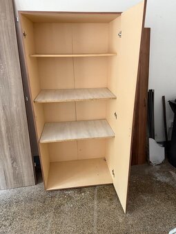 Skříň s úložným prostorem - 3