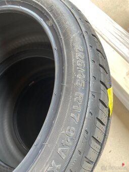 Prodám letní pneu Kormoran 225/45/17 - 3