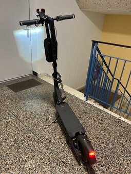 Segway Ninebot Max G2D – rok 2024, s příslušenstvím arychlon - 3