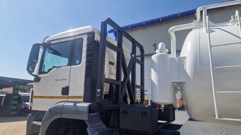 Predám MAN 440 TGS 6x6 E4, nosič výmenných nadstavieb - 3