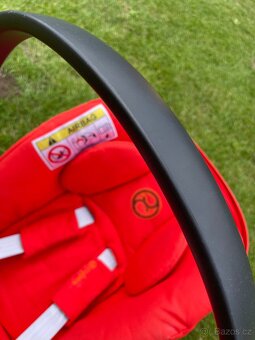 Autosedačka Cybex Cloud Z i-Size Autumn Gold 2021 - 3