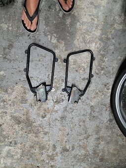 Honda vtx 1800 originalni držáky brašen vyklopne - 3