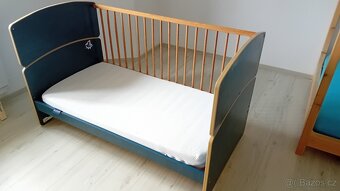 DĚTSKÁ POSTÝLKA - 3