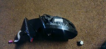 Prave predni zrcatko range rover velar L560 - 3