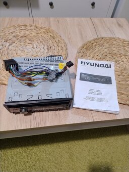 Autorádio Hyundai CRM 1231G - 3