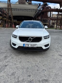 VOLVO XC40 - 3