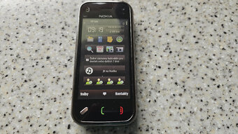 Nokia N97 mini, krásný stav. - 3
