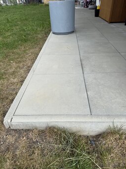 Zánovní betonové dlaždice 50x50x5cm 160ks plus dělené - 3