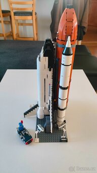 Lego 10213 - raketoplán Adventure - 3