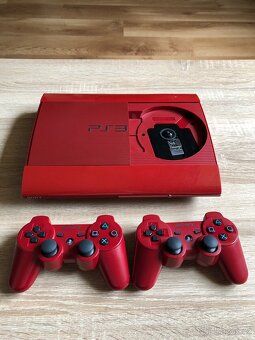 PlayStation 3 Super Slim Garnet Red 500GB - 3