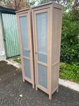 IKEA Hemnes vitríny - šedohnědé - 2 kusy - 3