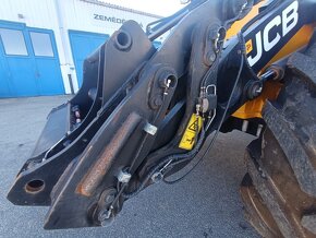 PRONÁJEM - PRODEJ JCB 427 AGRI HT čelní nakladač 900MTH - 3