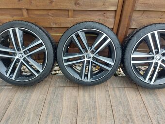 17" alu kola Škoda 5x100 model RAY +pneu 215/40 R 17 - 3